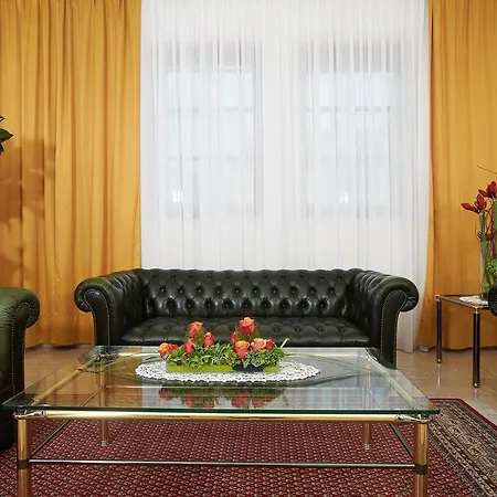 Sprinzl 3* שווכאט