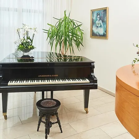 Sprinzl בית הארחה שווכאט