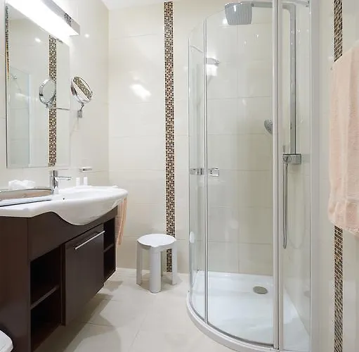 Sprinzl 3* Schwechat